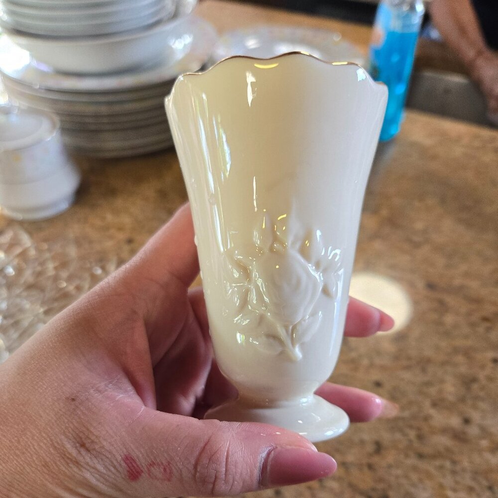 Vitg Lenox Ivory China Special Rose Embossed Gold Trim Bud Vase Purple Hallmark